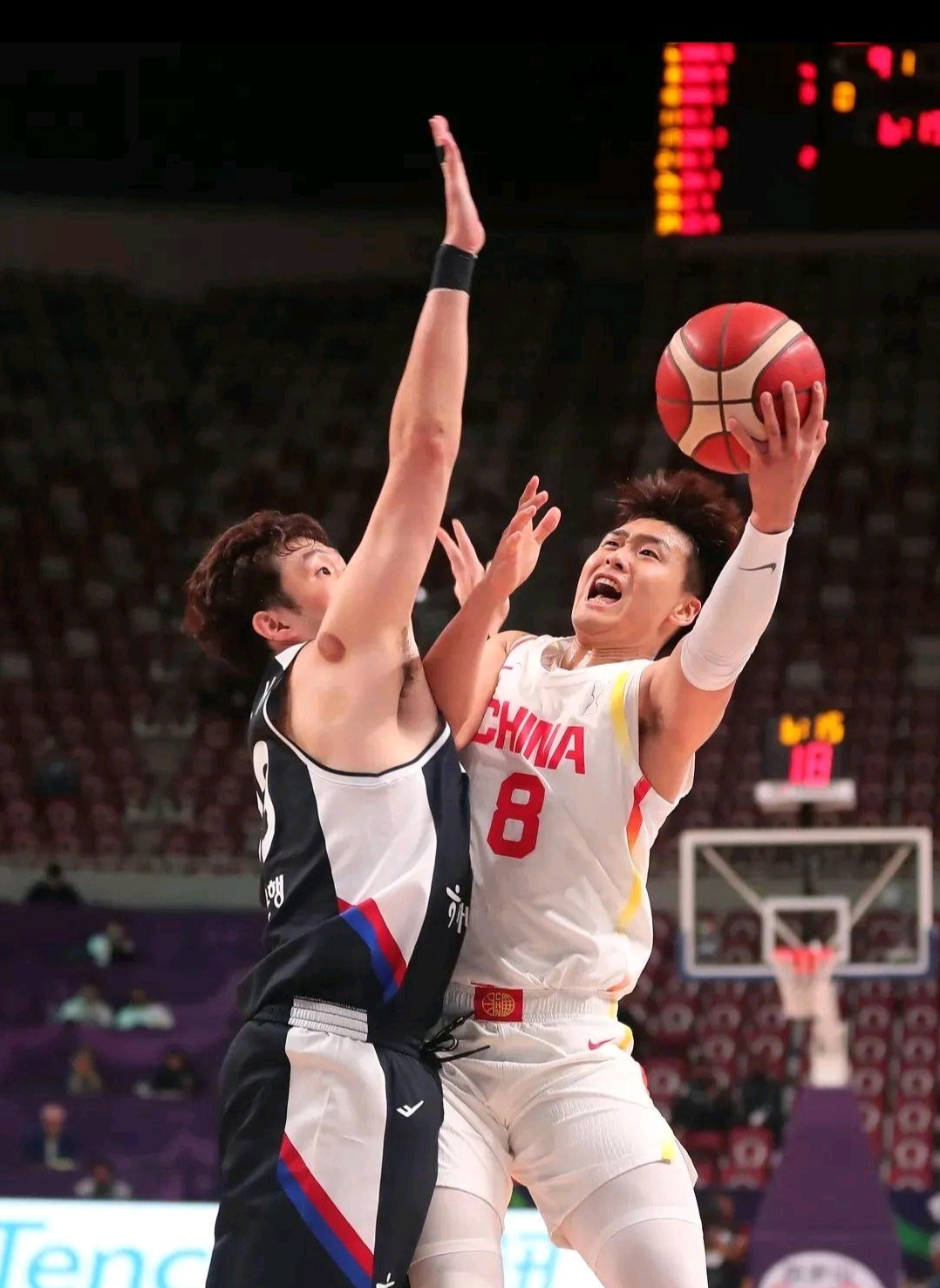 如意体育官网包含风云突变里昂清晨止住颓势风云突变广厦男篮冲刺阶段强势反弹，现场解说直呼：窗口期费城76人调整名单以备法国杯的词条