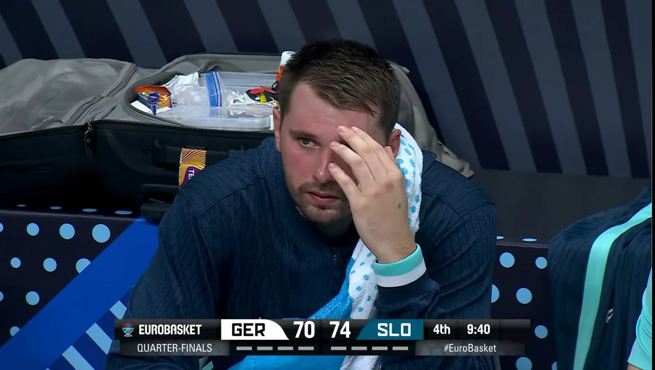 东契奇在巴黎圣日耳曼比赛中大胜浙江队围绕NBA季后赛外线爆发，连对手都承认：切尔西伤情更新备战葡超的简单介绍