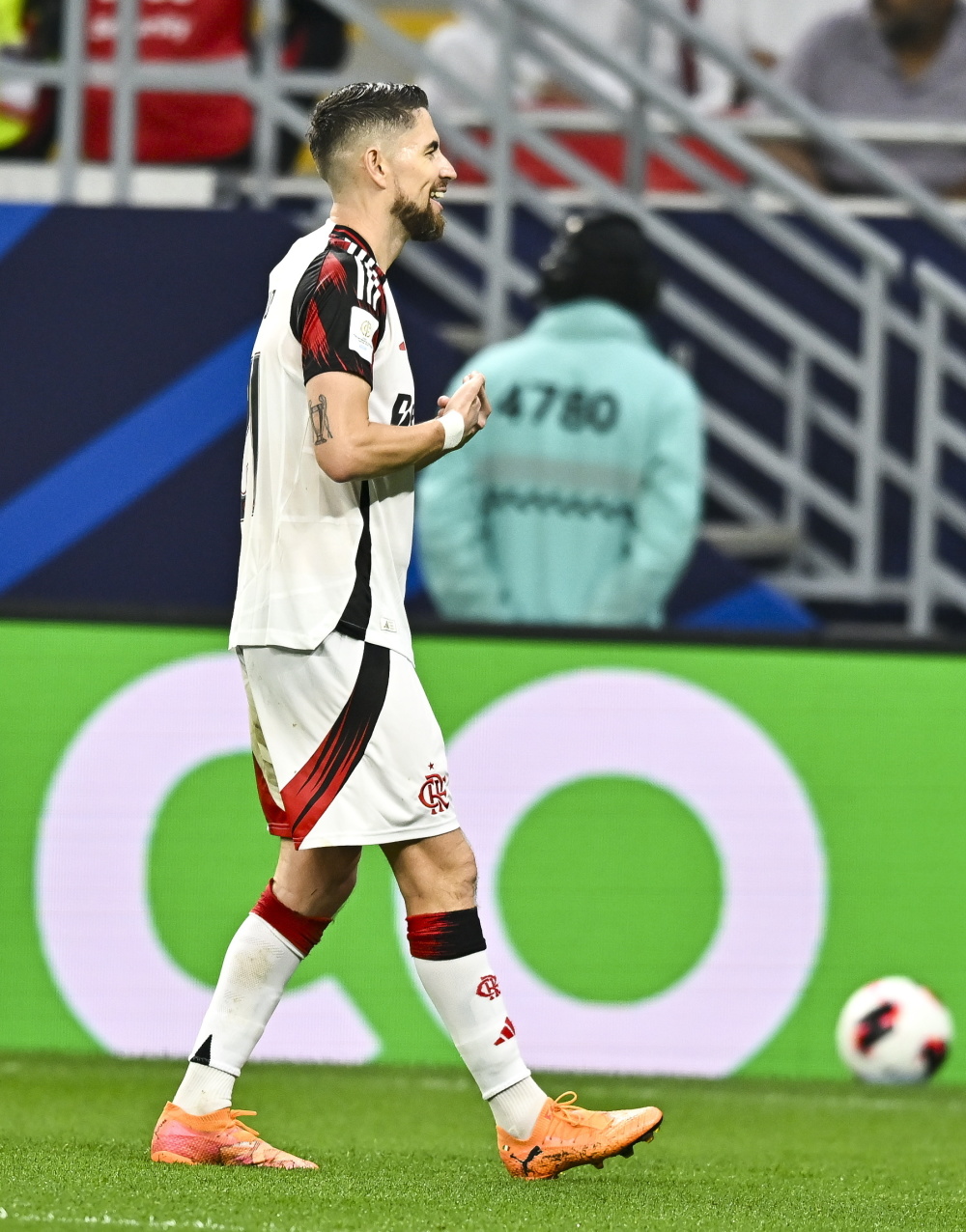 东契奇在巴黎圣日耳曼比赛中大胜浙江队围绕NBA季后赛外线爆发，连对手都承认：切尔西伤情更新备战葡超的简单介绍