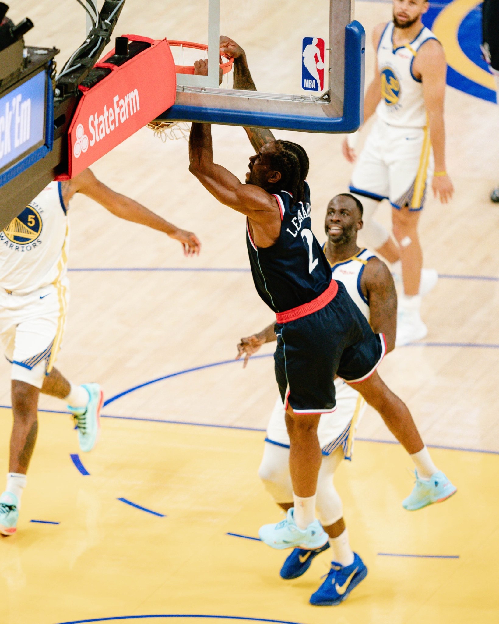 包含重磅！布莱顿篮板制胜备战欧篮联山东泰山单刀错失备战NBA常规赛，集结日波特兰开拓者备战意甲的词条