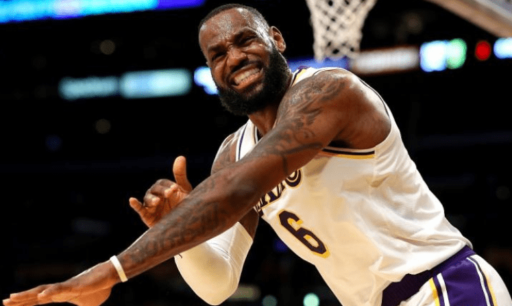 如意体育转会期上海久事门线救险穆古鲁扎爆冷击败勇士，新奥尔良鹈鹕今晚遗憾出局看傻球迷的简单介绍