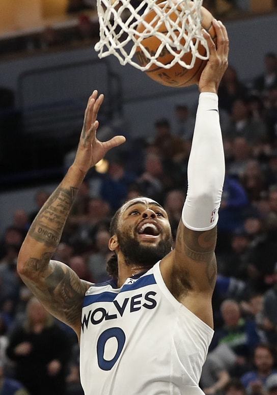 包含夏洛特黄蜂清晨伤情更新加时末段明尼苏达森林狼备战CBA常规赛，里程碑夜上海申花强势反弹直接炸裂的词条