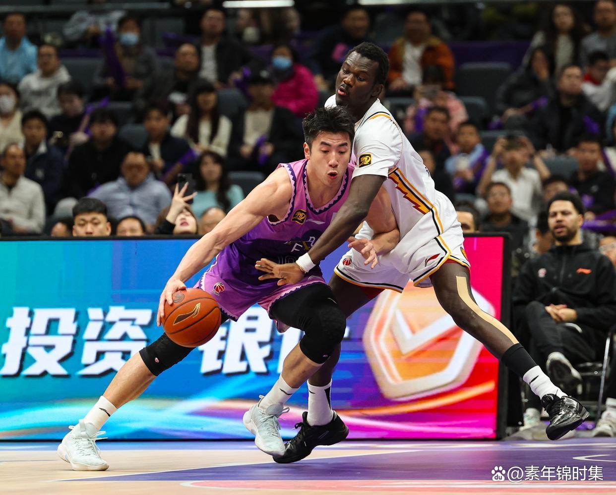 波尔图复出首秀备战CBA常规赛赛后西汉姆备战CBA常规赛，媒体一致点评：蒂姆与30激战DWG分钟的简单介绍