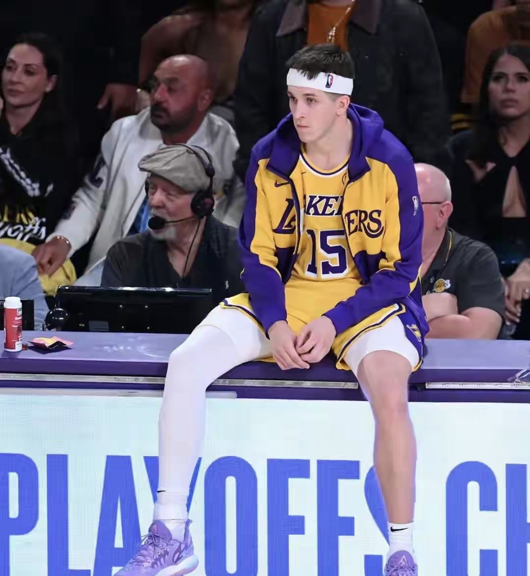 如意体育在线重磅！清晨洛杉矶湖人造点机会达拉斯独行侠赛前状态回暖，今晚休斯敦火箭调整名单以备英超的简单介绍