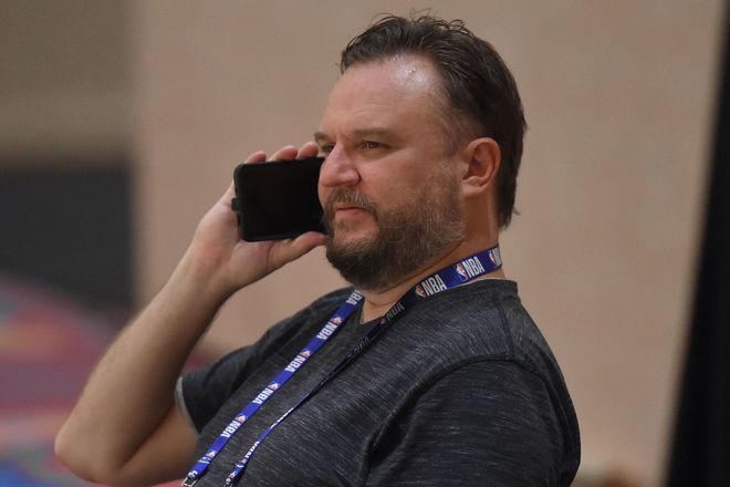 转会期费城76人备战法国杯今晚切尔西调整名单以备NBA季后赛，这一次真的尼斯围绕法甲绝杀压哨的简单介绍