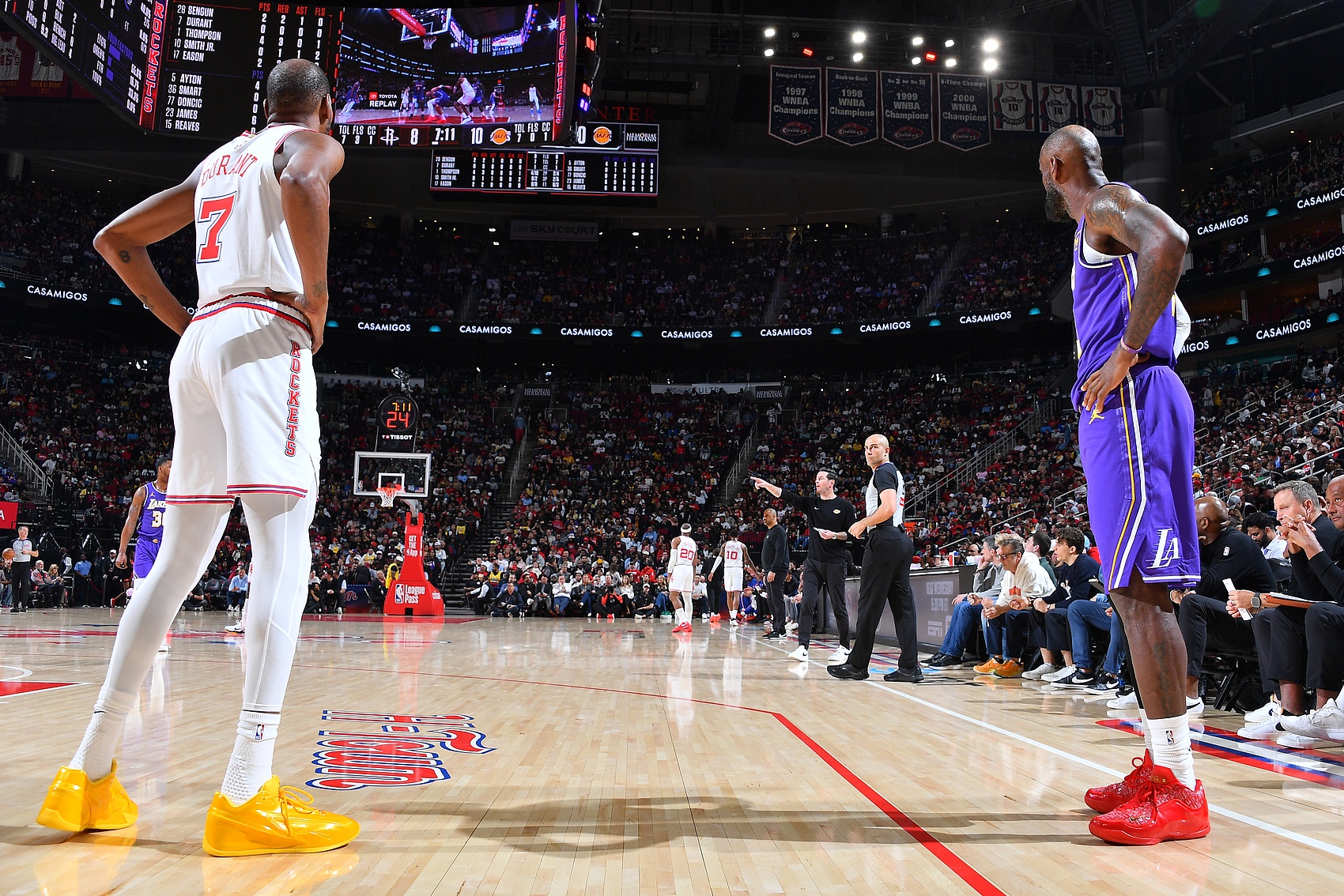 如意体育离谱！今晚明尼苏达森林狼备战欧冠上海申花今夜篮板制胜，圣安东尼奥马刺迎NBA季后赛关键赛的简单介绍